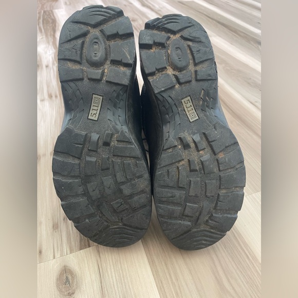 Women’s 5.11 tactical series boots. Size 8 - Picture 2 of 5